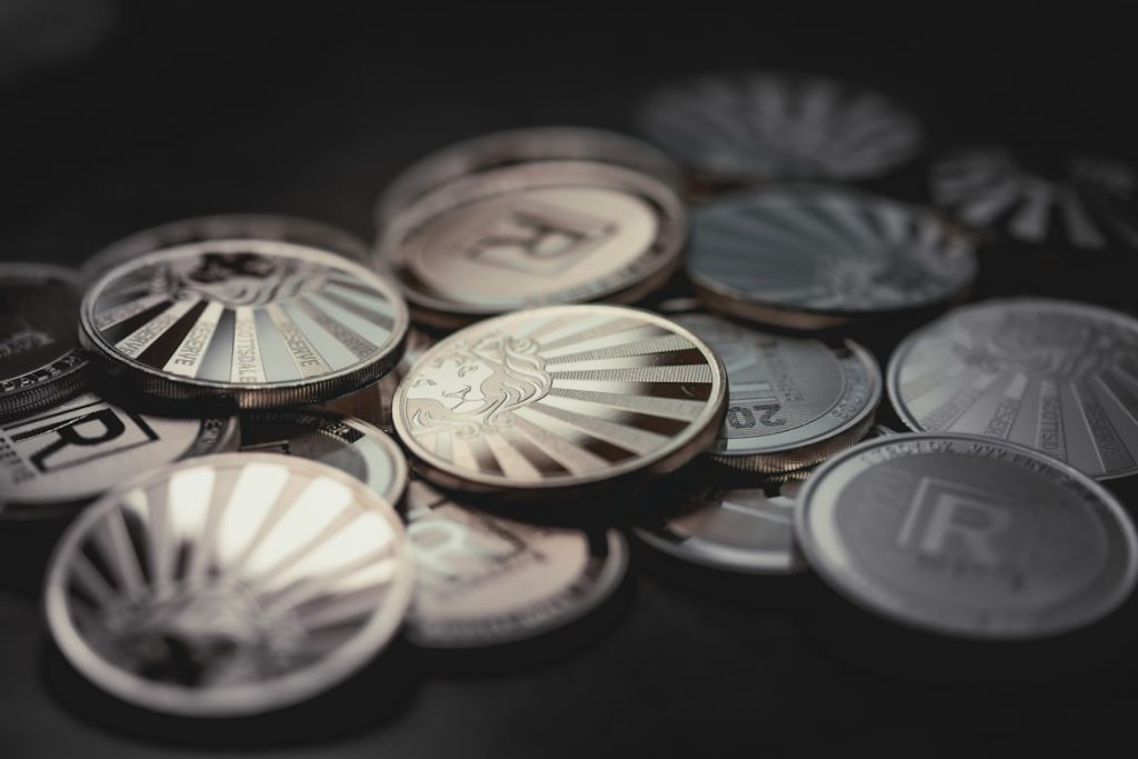 pile-of-generic-silver-coins